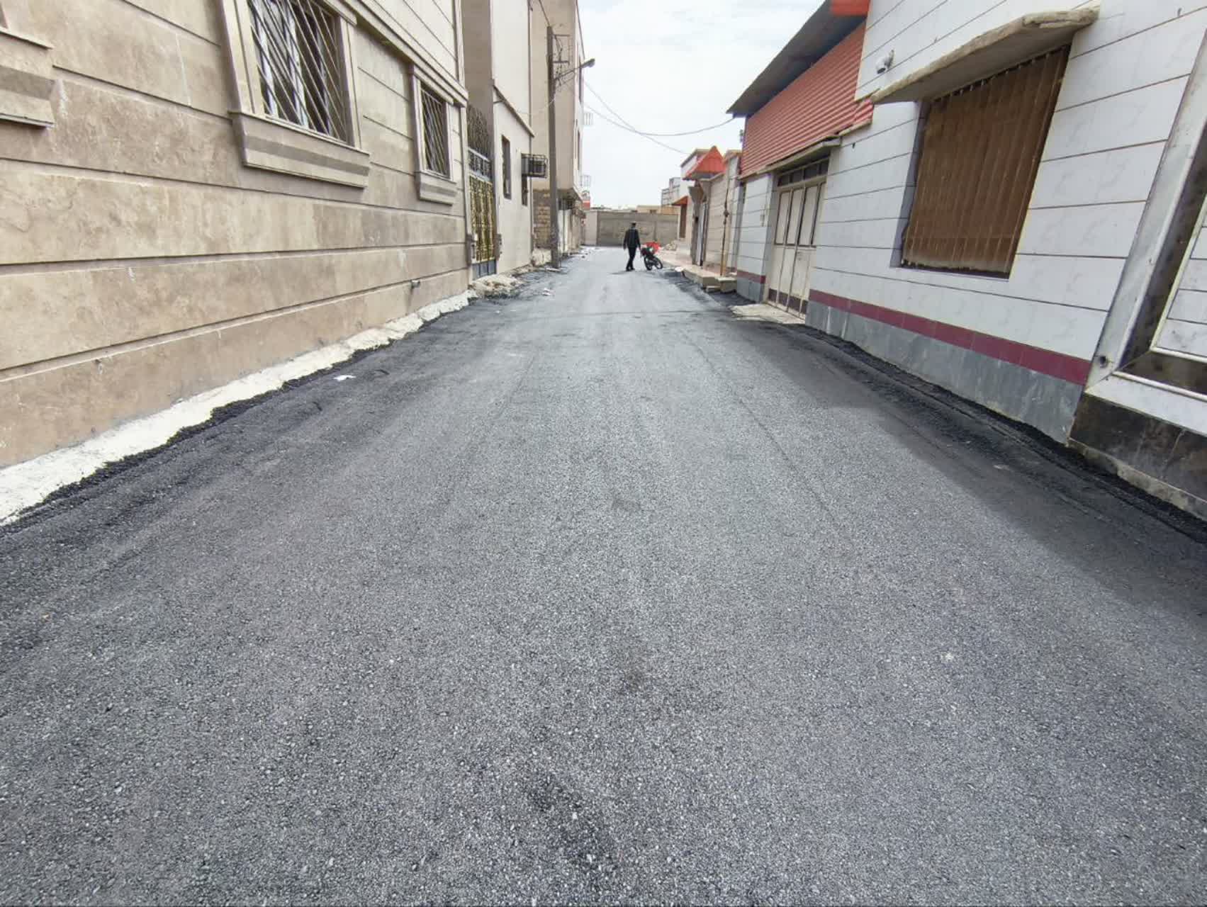   شهرداری خرمشهر در اردیبهشت ۱۴۰۵ کدام معابر سطح شهر را آسفالت کرد ؟